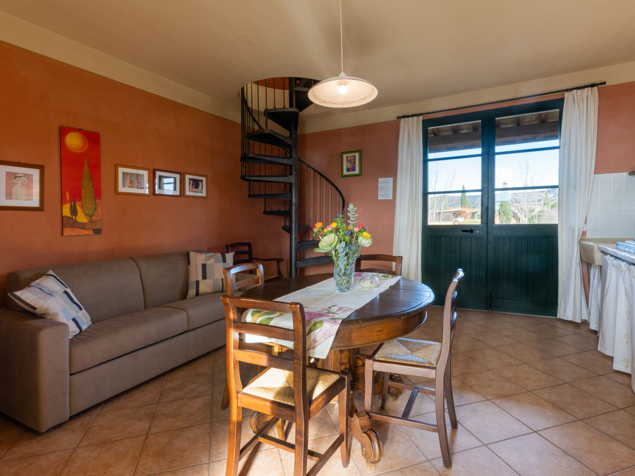 Kitchen / Dining Room