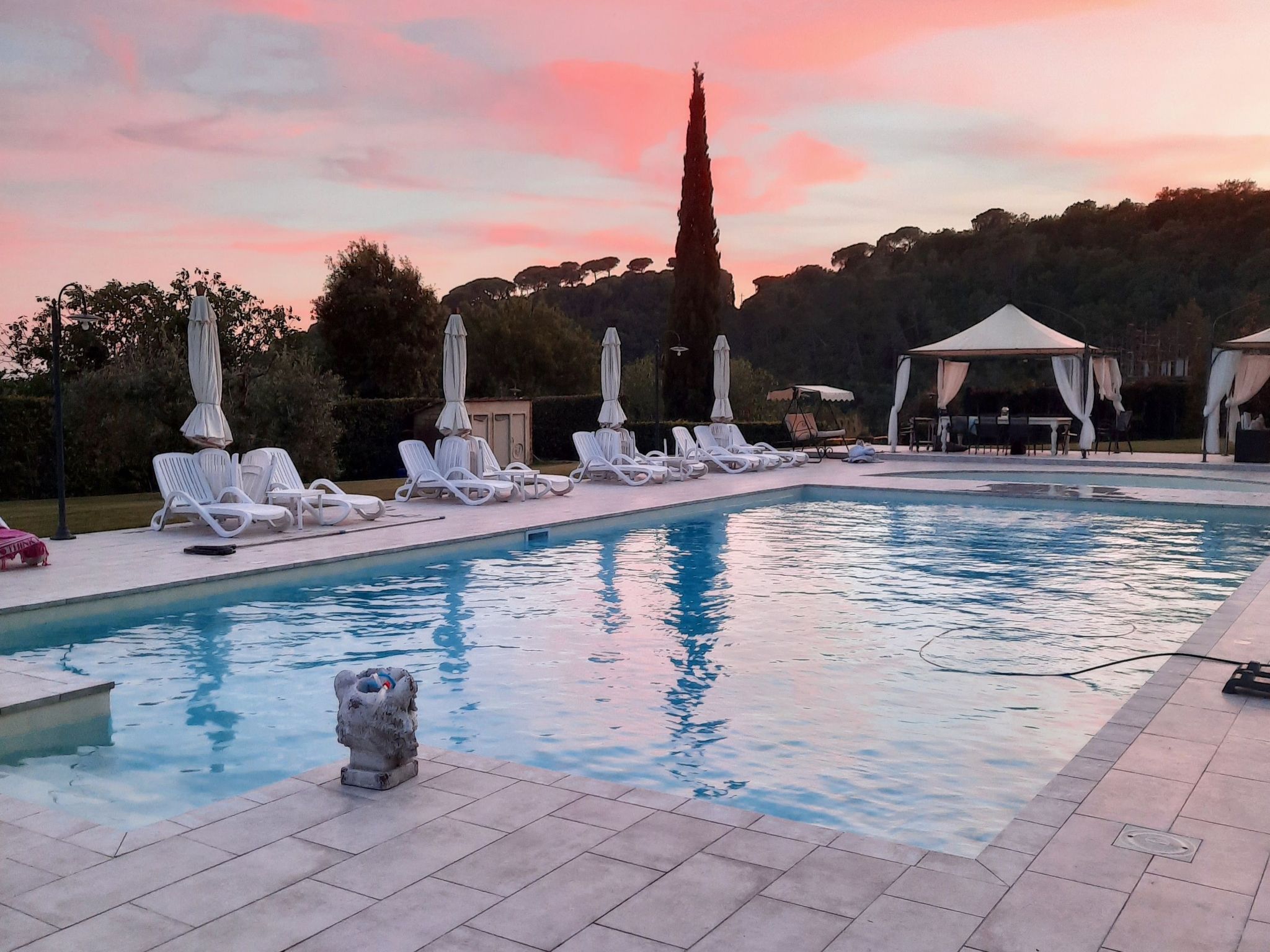 ZWISCHEN DEM LAND UND DEM MEER-Binnen