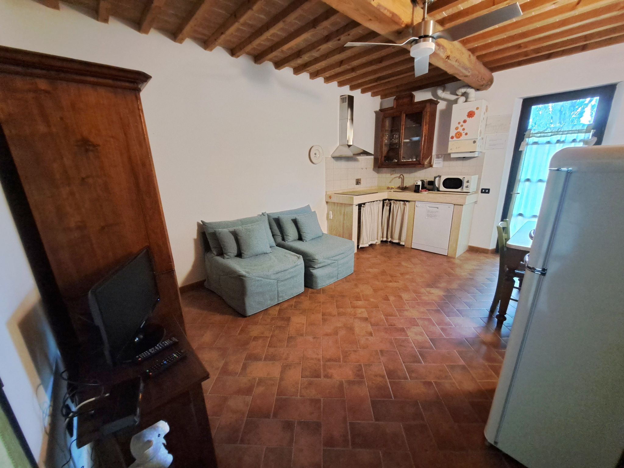 ZWISCHEN DEM LAND UND DEM MEER-Binnen