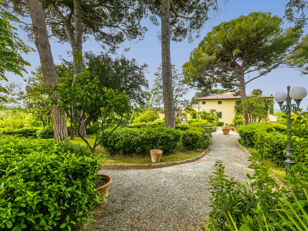 Villa La Guardia Vecchia — Outdoor
