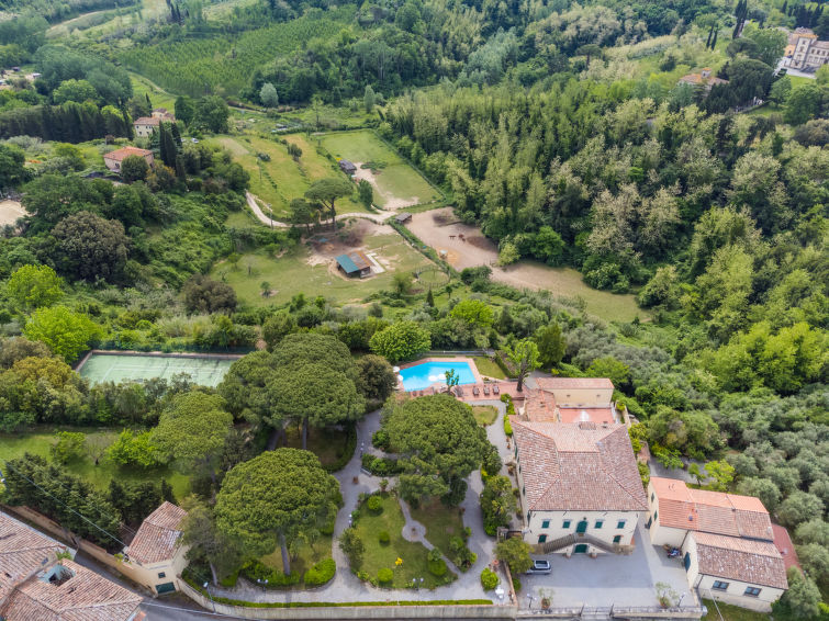 Search and Stay destination Crespina Lorenzana, Toscana - Italy from AU$ 1,529. Villa La Guardia Vecchia