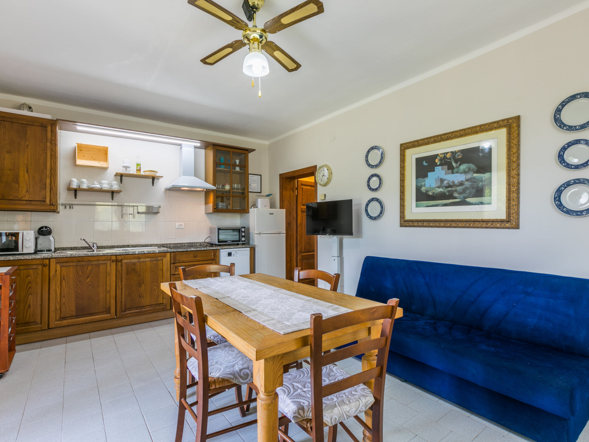 Kitchen / Dining Room