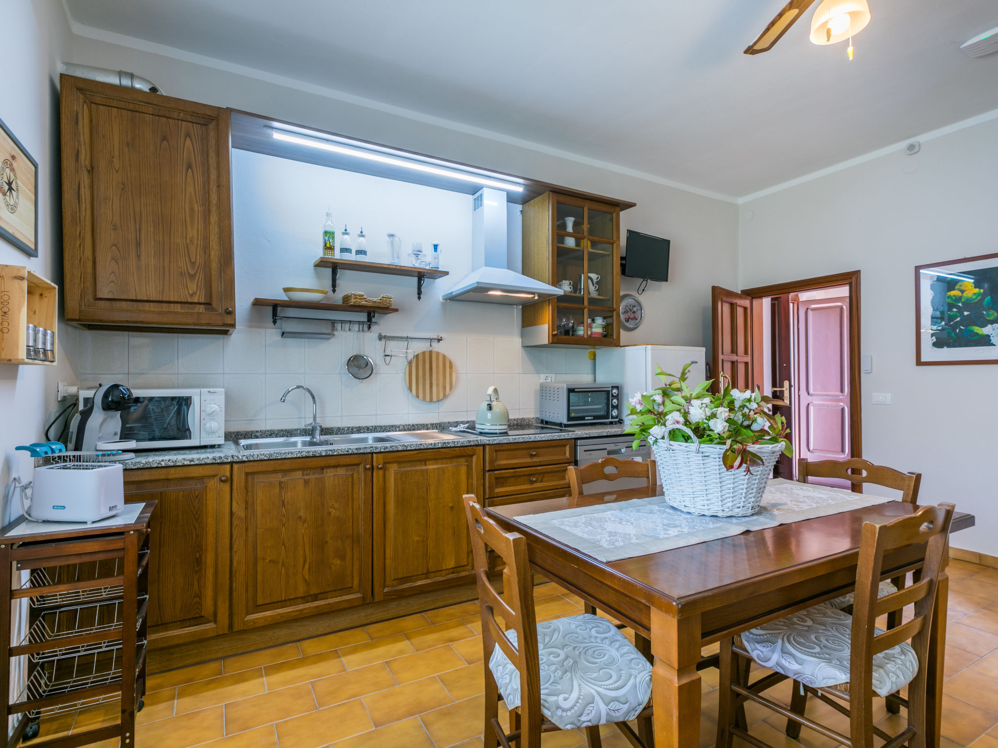 Kitchen / Dining Room