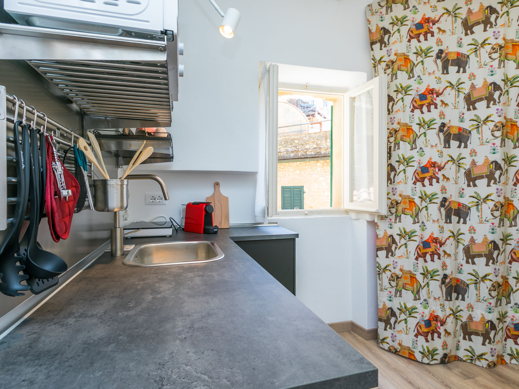Appartement Domus Mariae – Cuisine et coin repas, photo 6 sur 30
