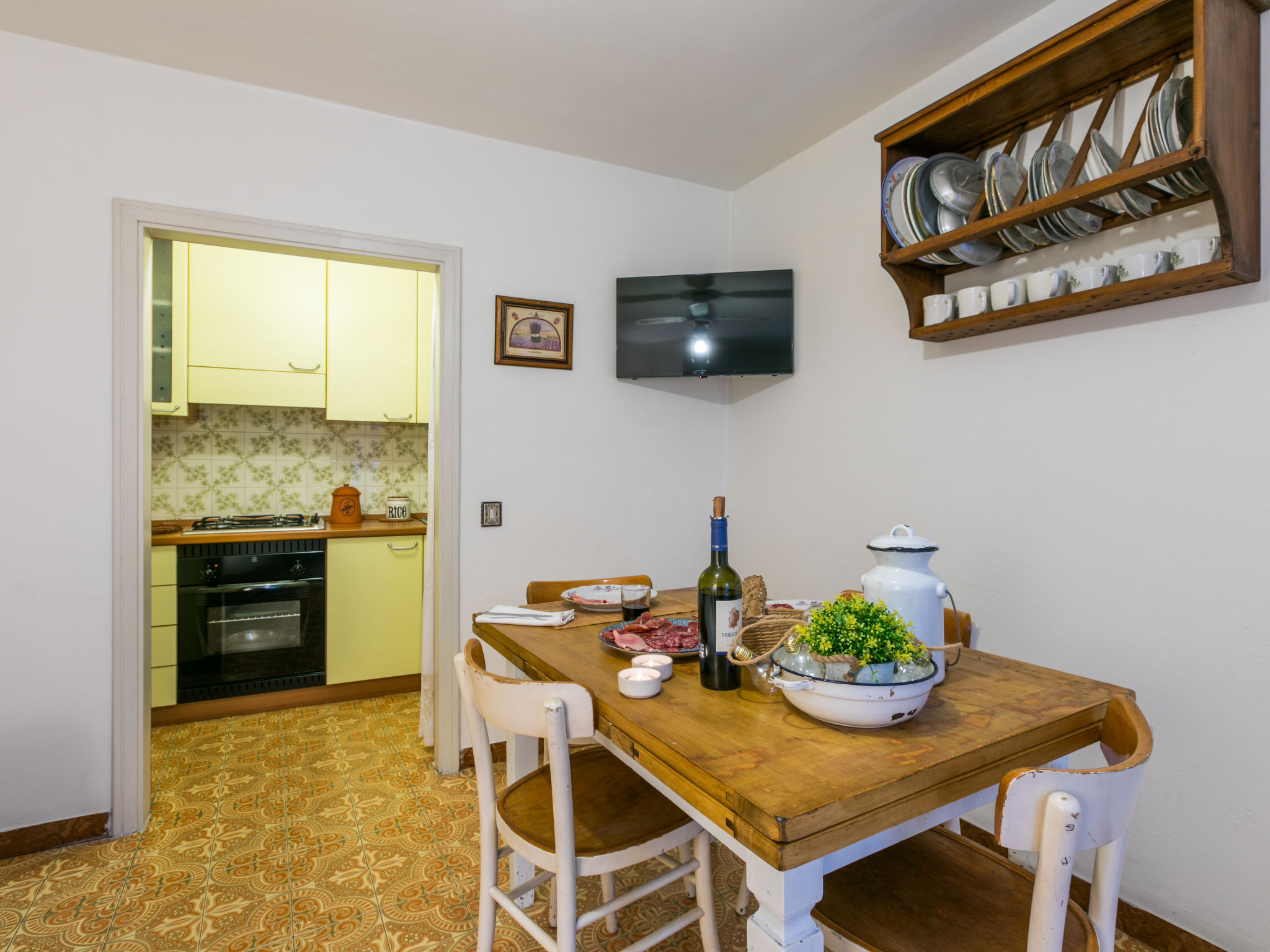 Kitchen / Dining Room