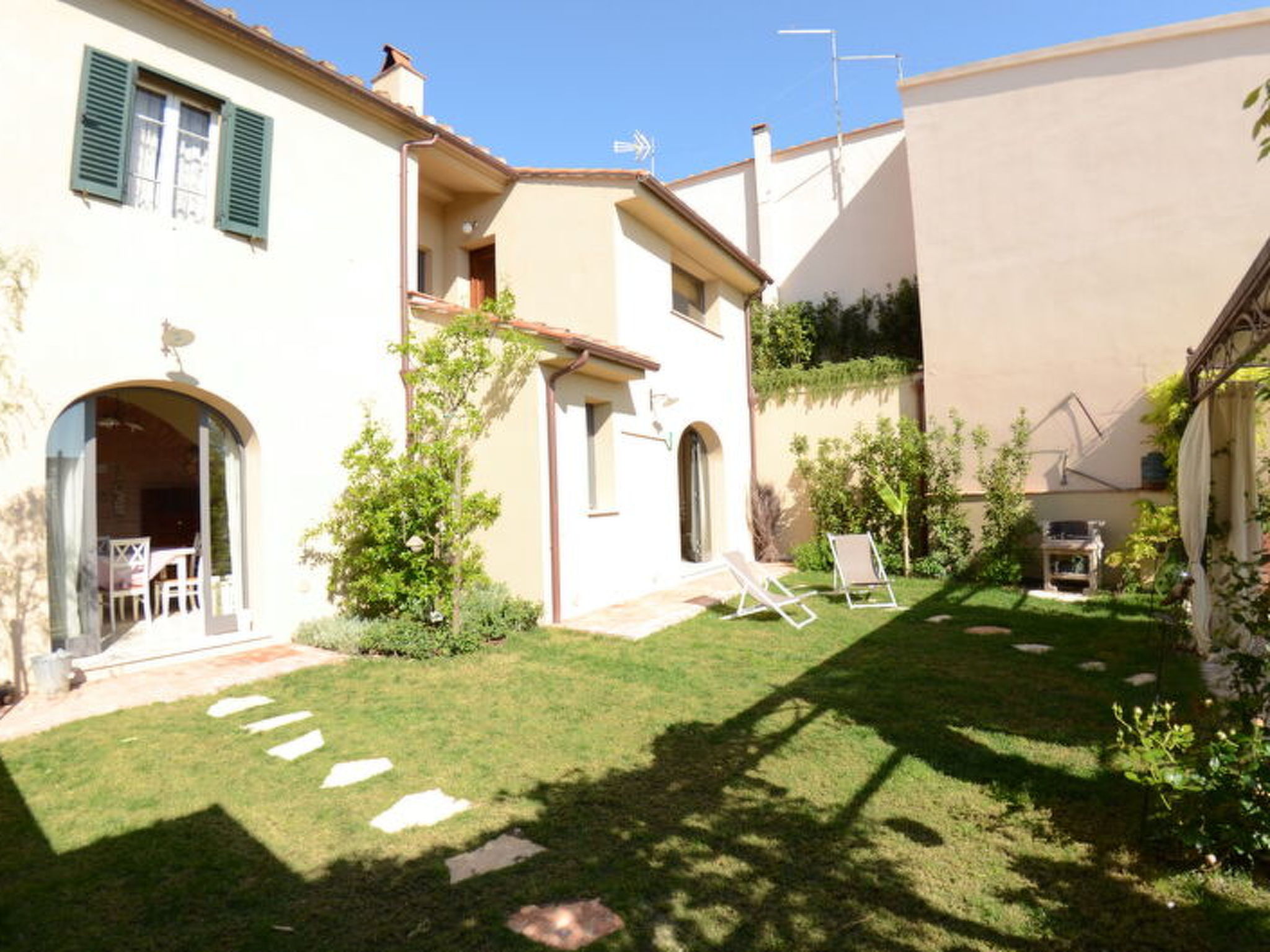 Al Colle Di Lari