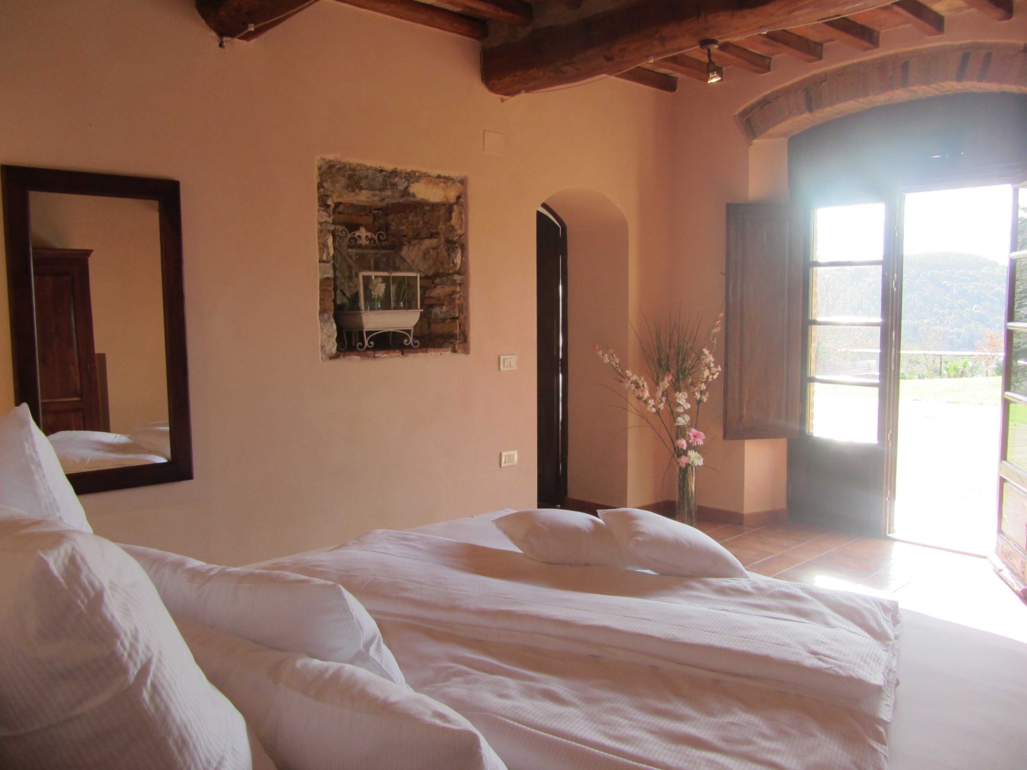 Suite con Giardino-Drinnen