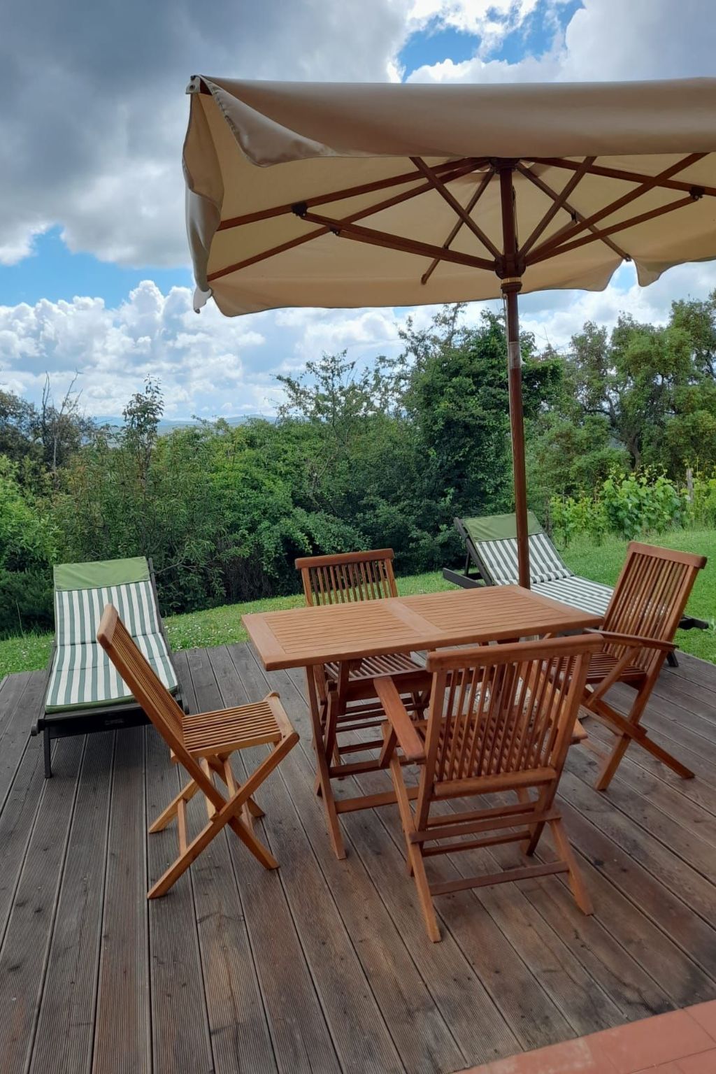 Suite con Giardino-Drinnen