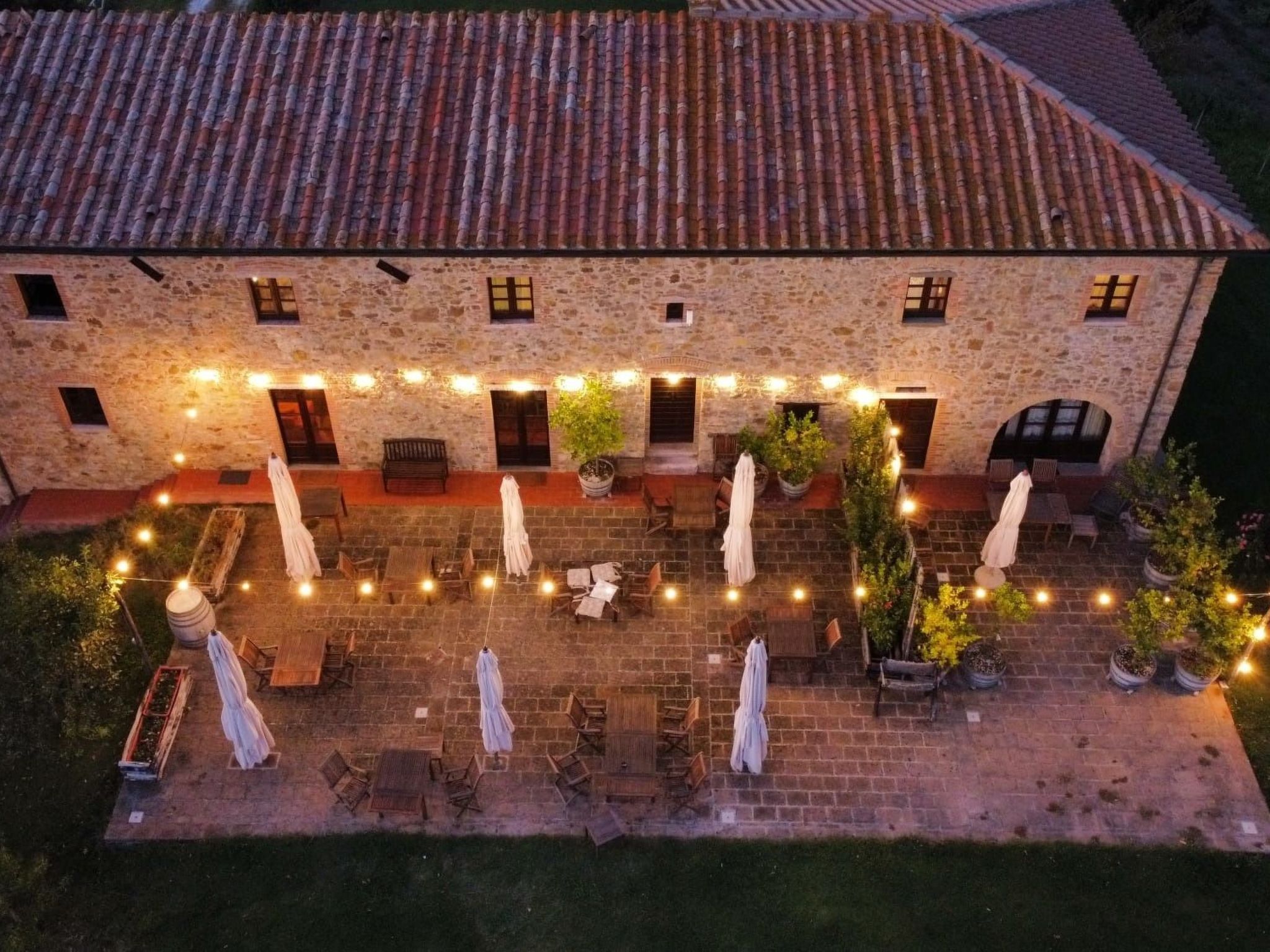 Suite con Giardino-Drinnen