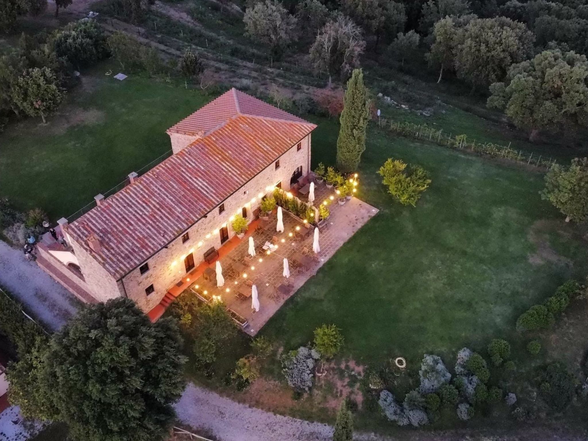 Suite con Giardino-Drinnen