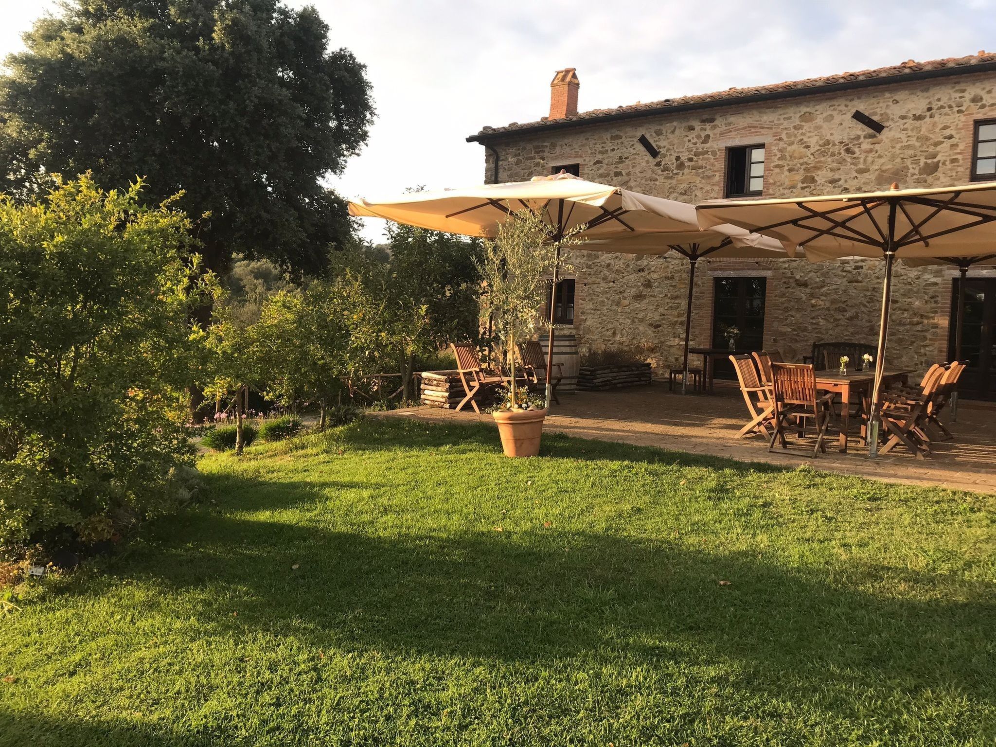 Suite con Giardino-Drinnen