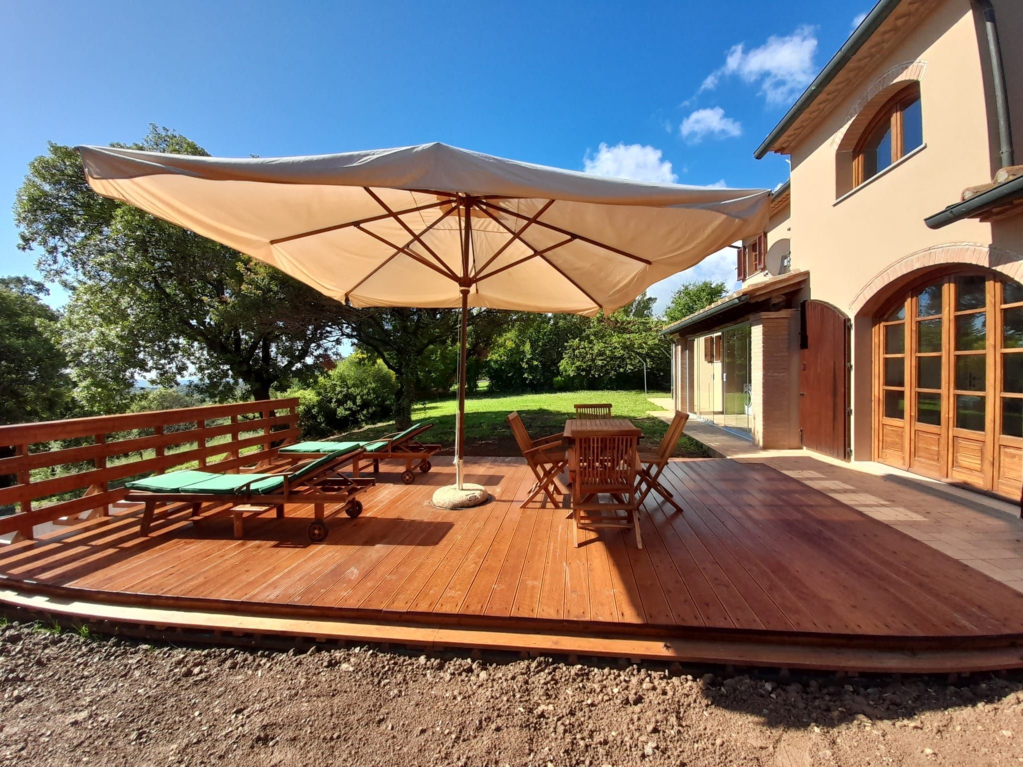 Wohnung mit Terrasse-Dedans