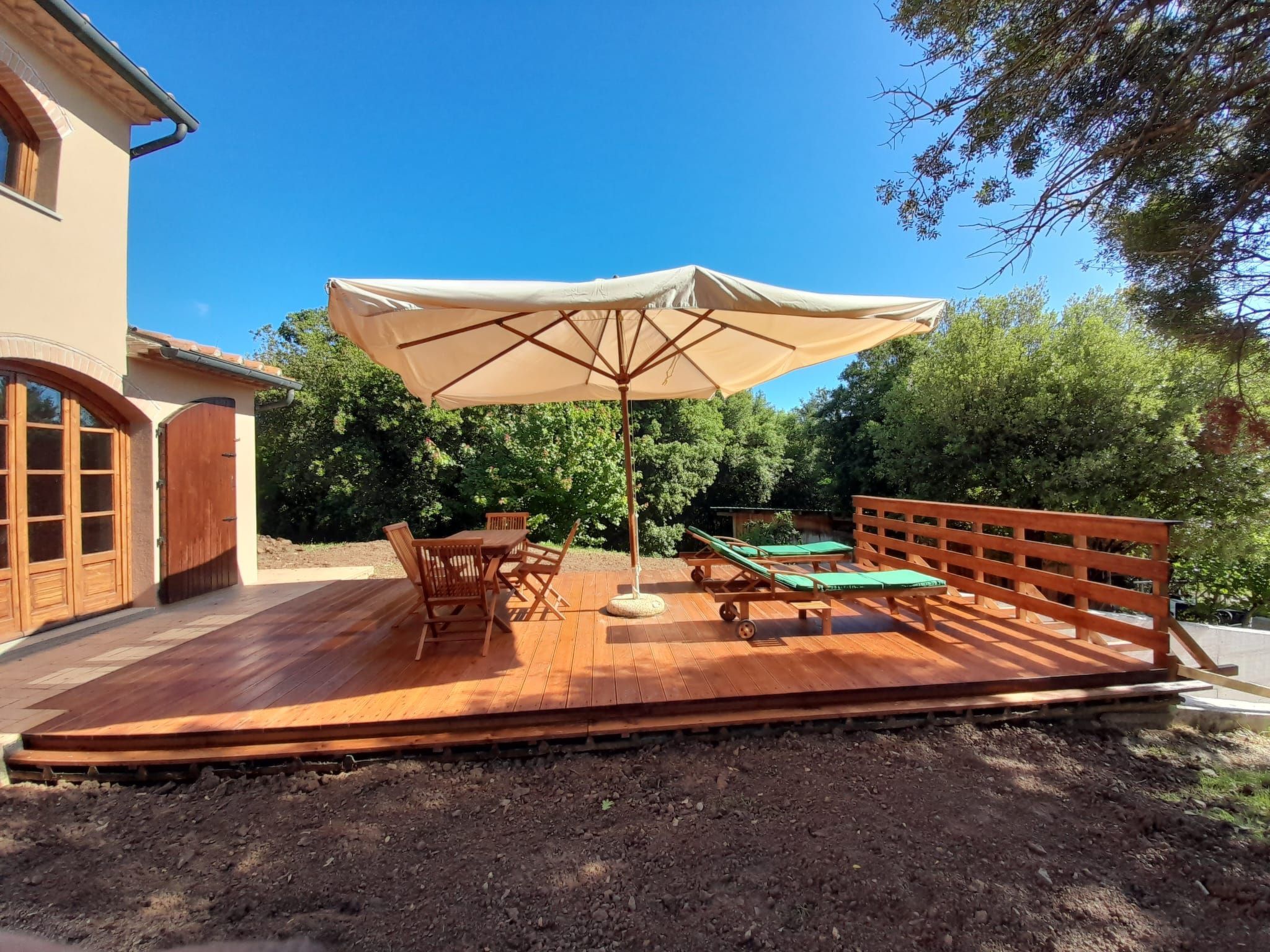 Wohnung mit Terrasse-Dedans