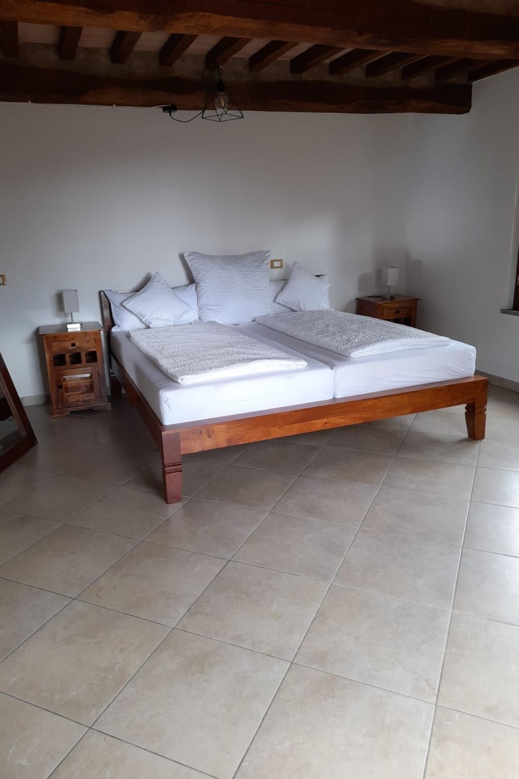 Wohnung mit Terrasse-Dedans