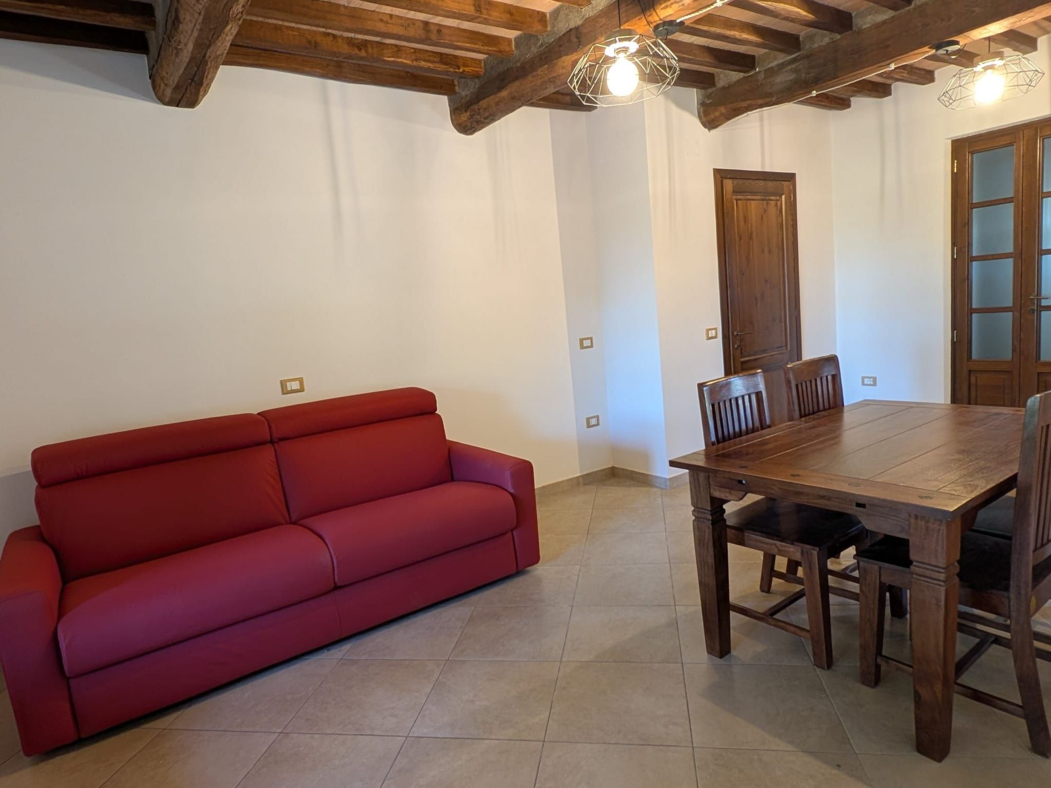 Wohnung mit Terrasse-Dedans