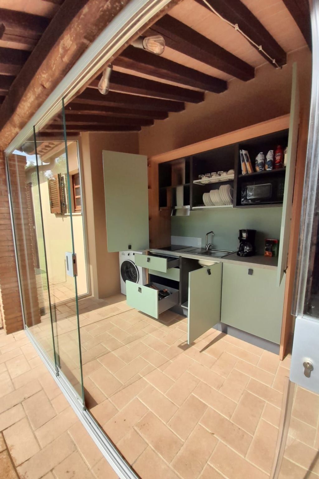 Wohnung mit Terrasse-Dedans