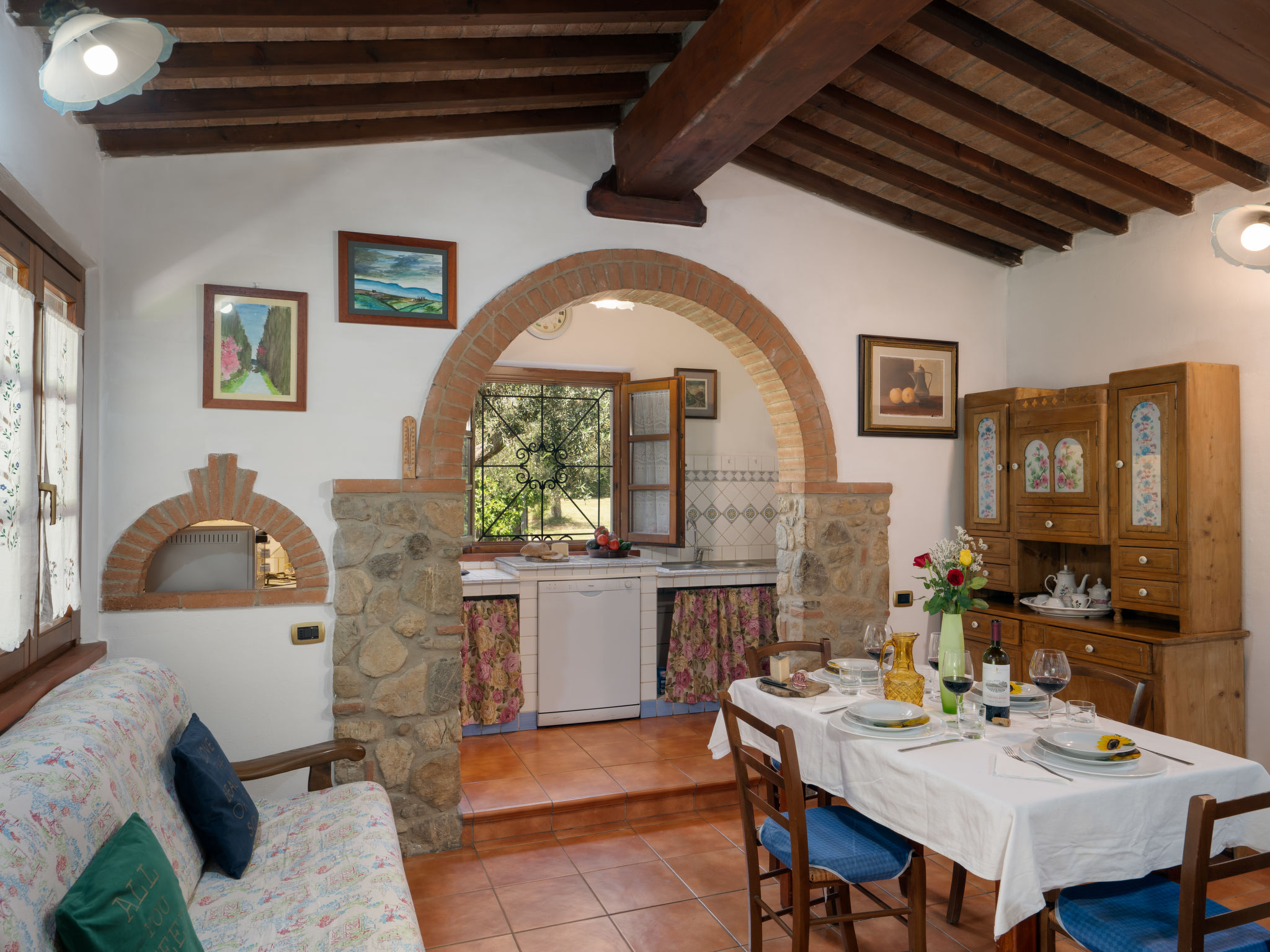 Kitchen / Dining Room