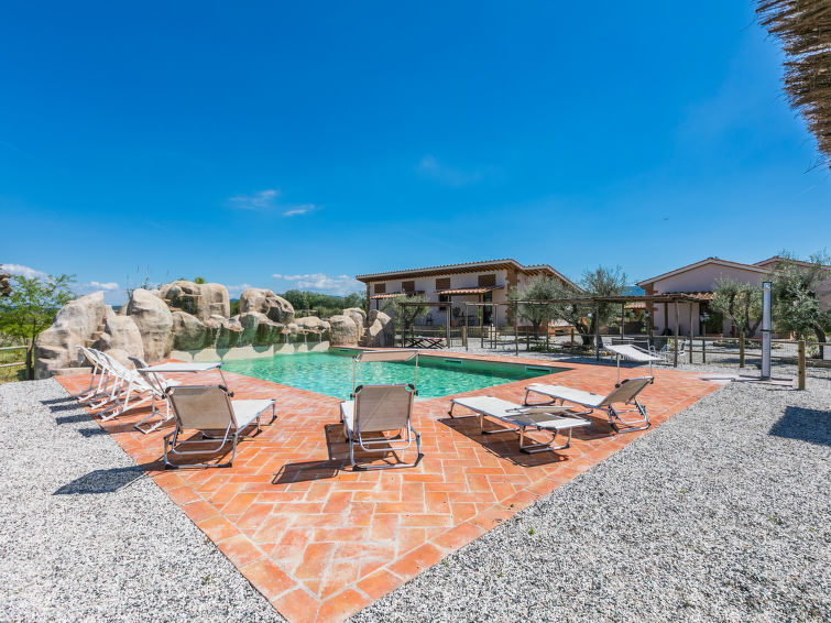 Search and Stay destination Provincia di Pisa, Toscana - Italy from AU$ 236. Aves
