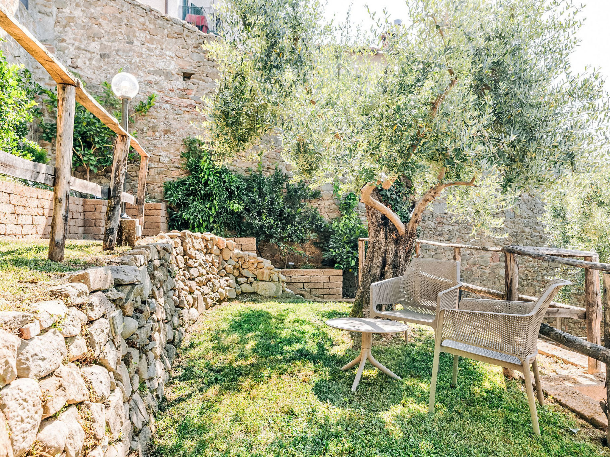 Wohnung "Il Bergamotto" mit Garten - Dehors