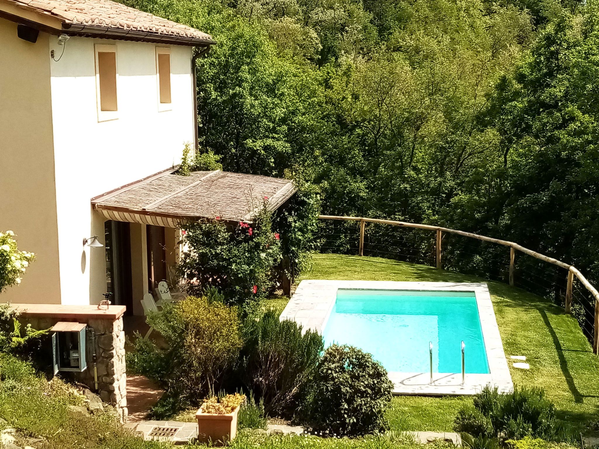 Villa im Grünen Civico 2 in Uzzano-Binnen