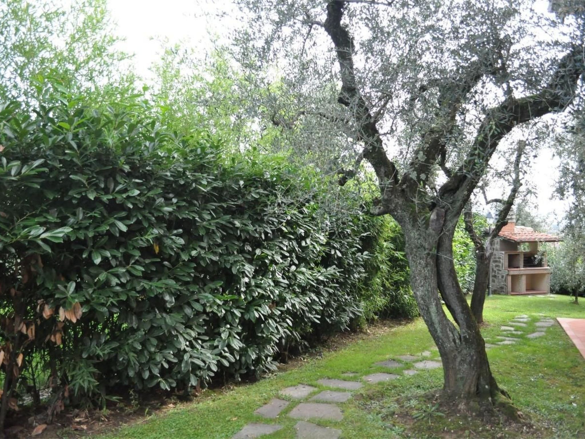 Wohnung mit Terrasse und Pool-Image-tags.info