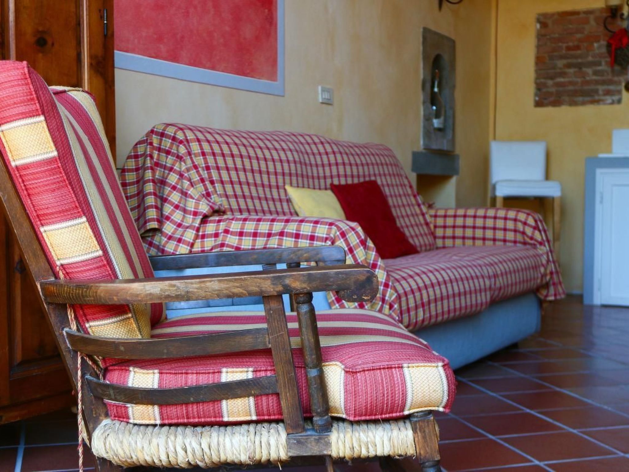 Wohnung in Cascina mit Privatparkplatz-Dedans