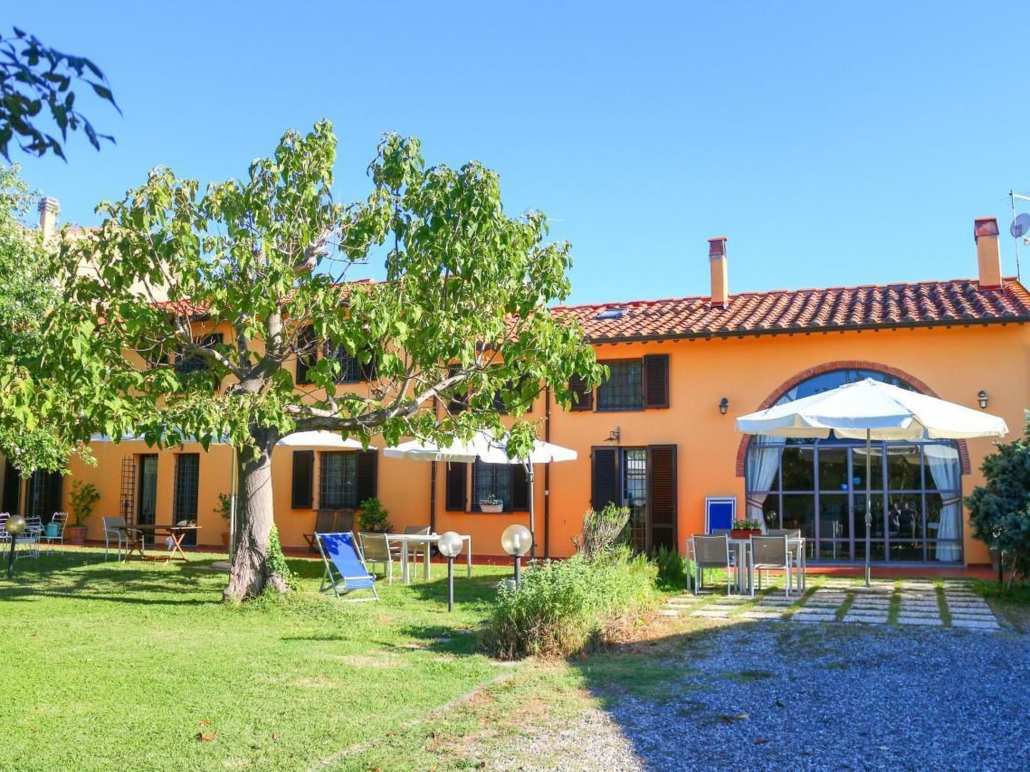 Wohnung in Cascina mit Privatparkplatz-Image-tags.info