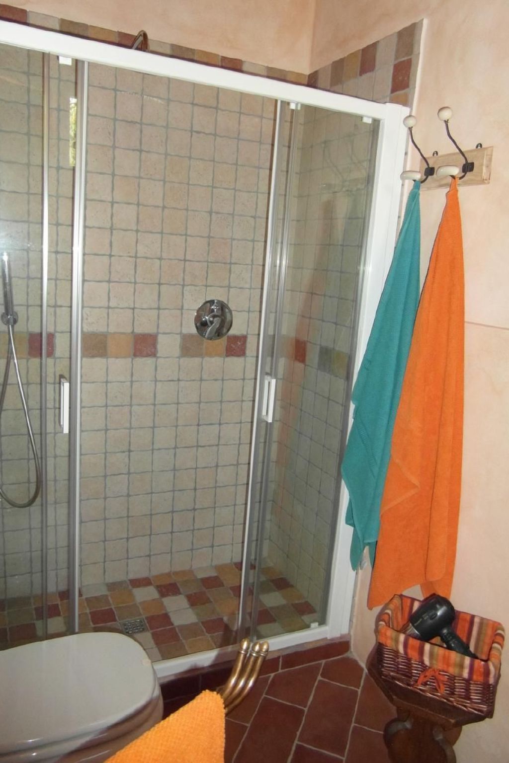 In Cascina mit privatem Parkplatz-Image-tags.info