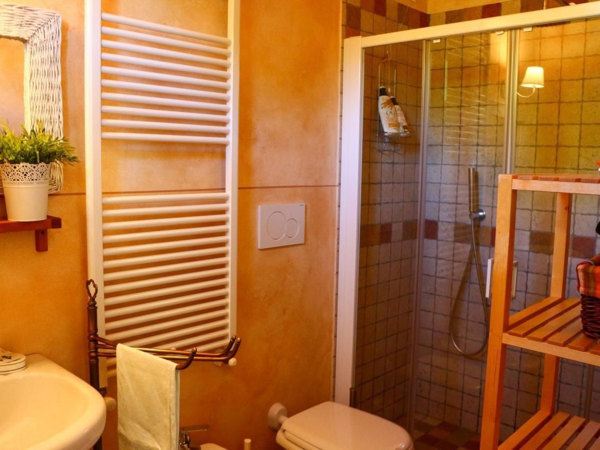 In Cascina mit privatem Parkplatz-Image-tags.info