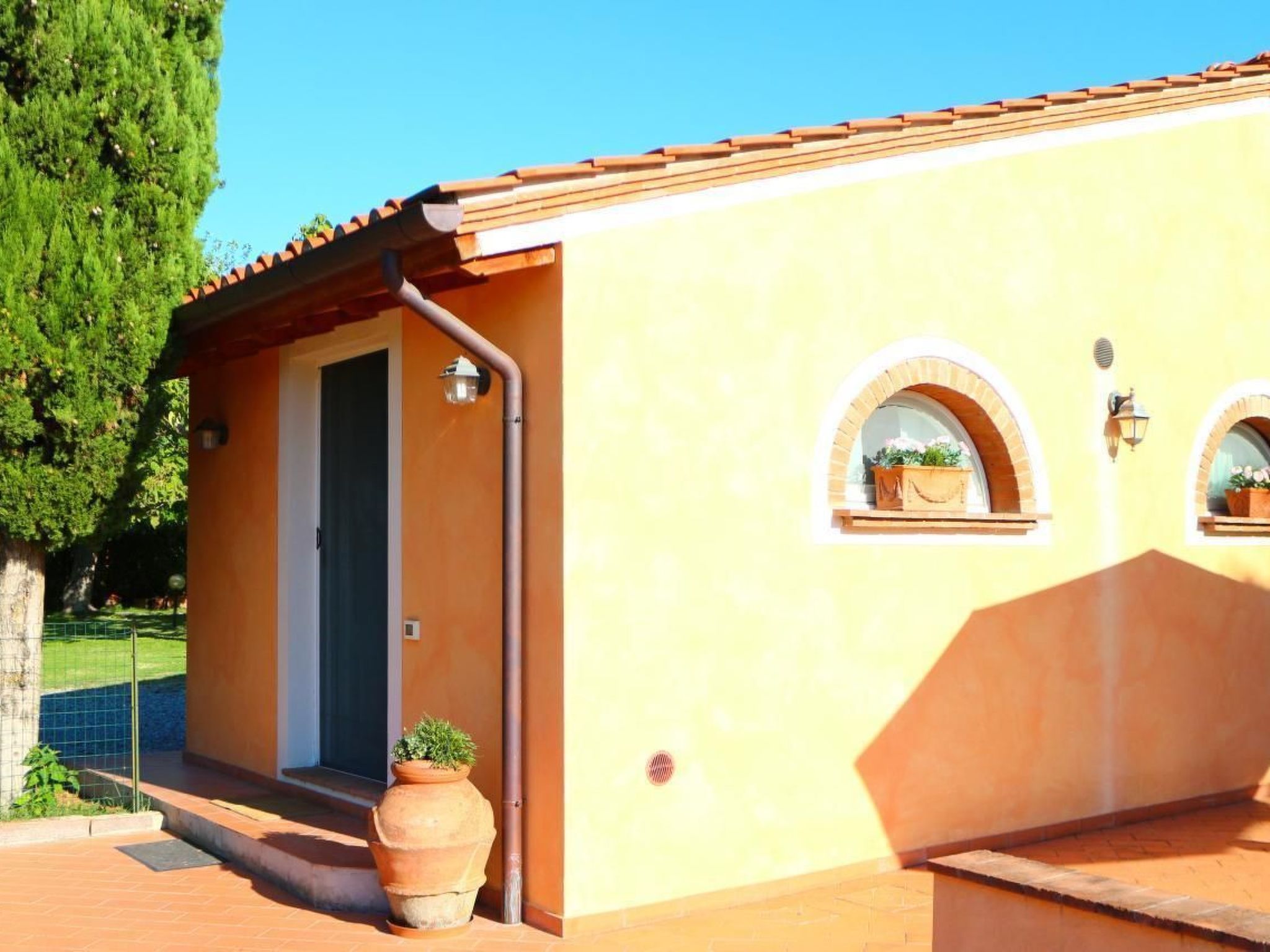 In Cascina mit privatem Parkplatz-Buiten