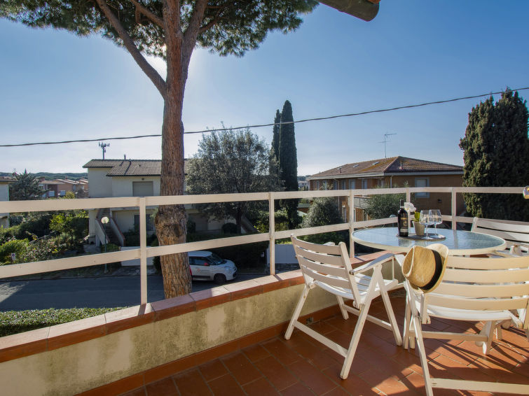 Search and Stay destination Marina di Castagneto Carducci, Toscana - Italy from AU$ 304. Duna Marina