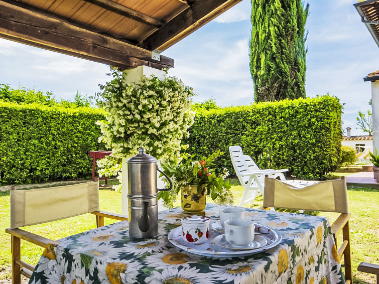 Search and Stay destination Province of Pisa, Tuscany - Italy from AU$ 263. Casetta Ponticelli