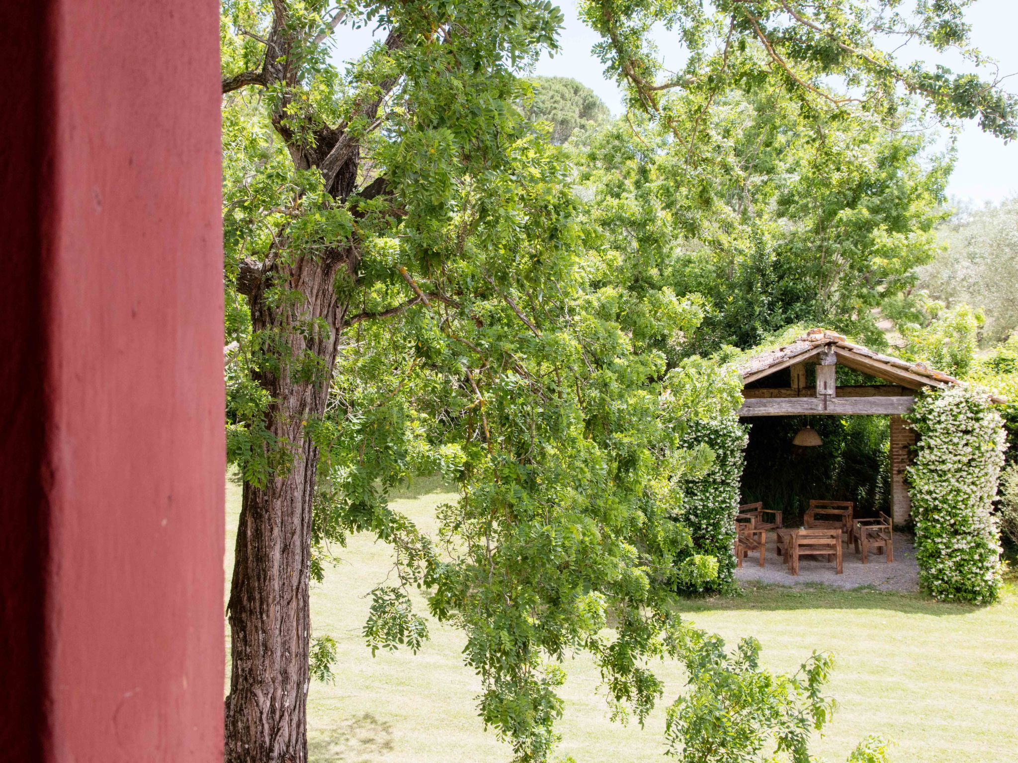 Rustikale Villa mit Swimmingpool in den toskanischen Hügeln