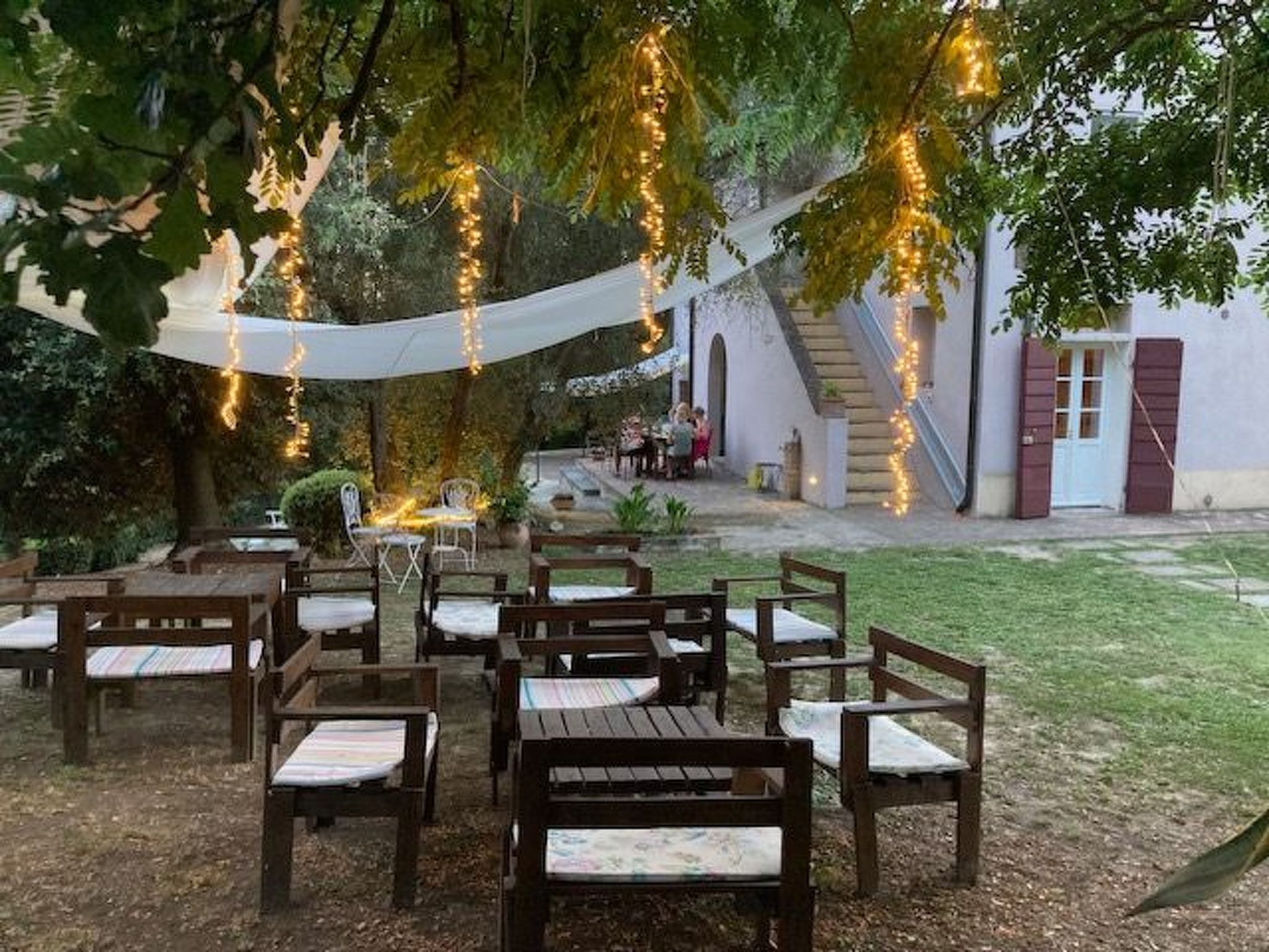 Rustikale Villa mit Swimmingpool in den toskanischen Hügeln-Image-tags.info