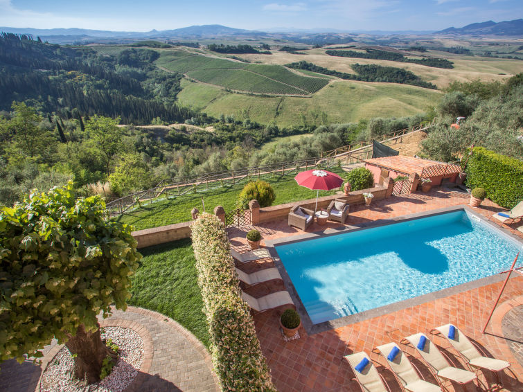 Villa La Veduta in Peccioli met privézwembad en open haard in Peccioli