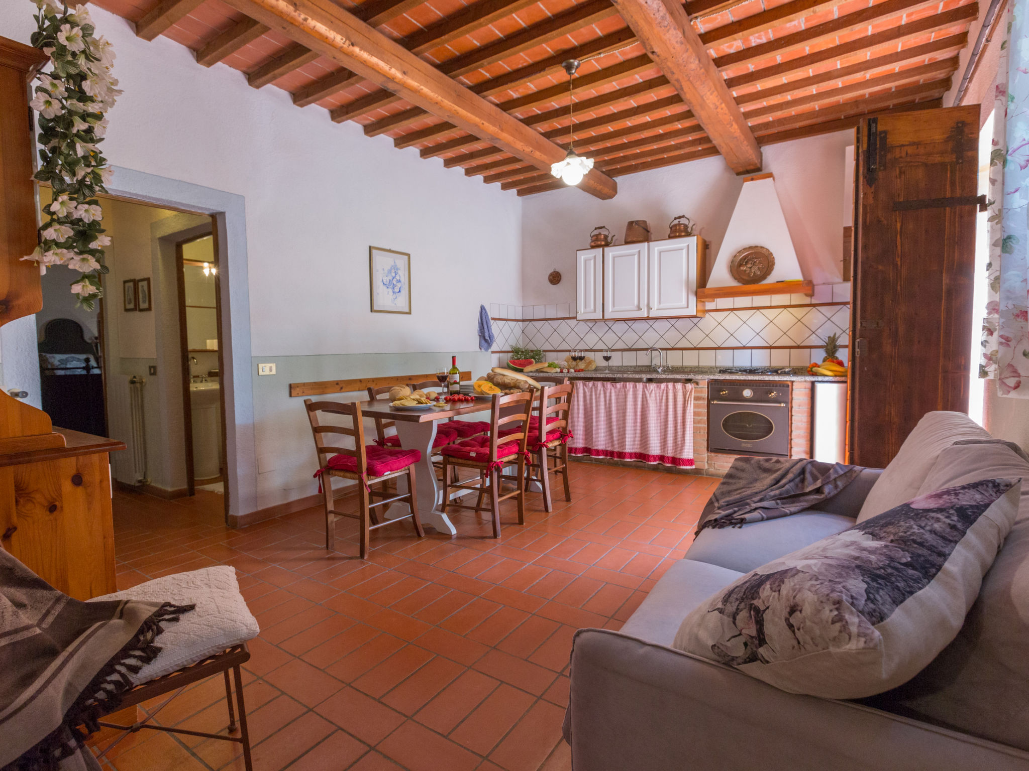 Kitchen / Dining Room