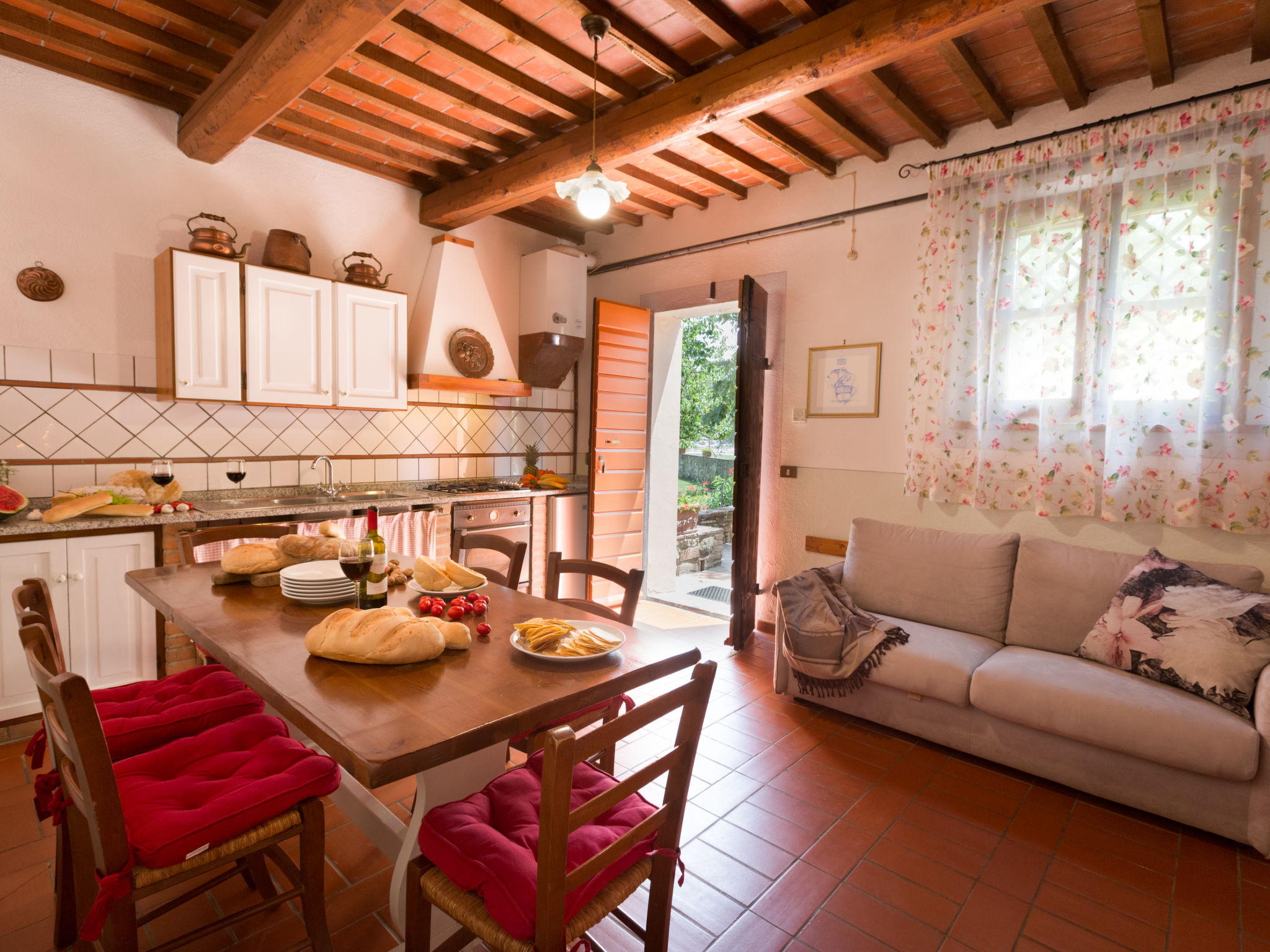 Kitchen / Dining Room
