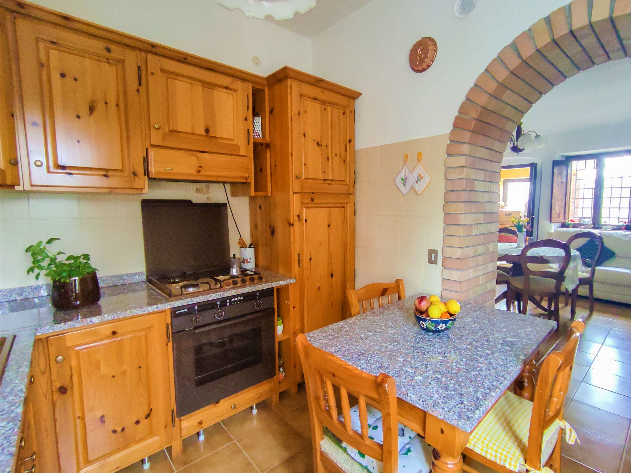 Kitchen / Dining Room