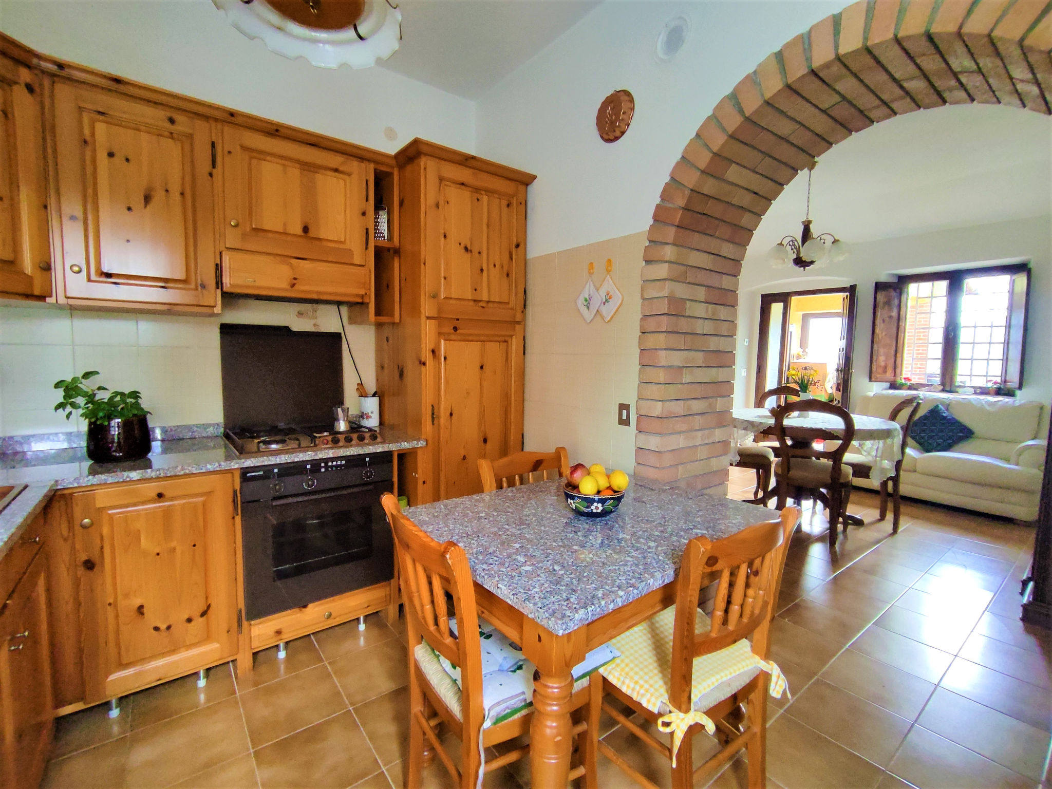 Kitchen / Dining Room