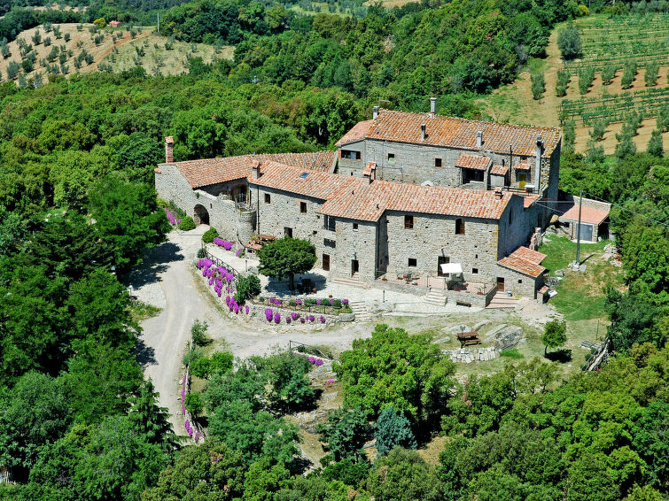8-persoons appartement met open haard in Roccastrada in Roccastrada