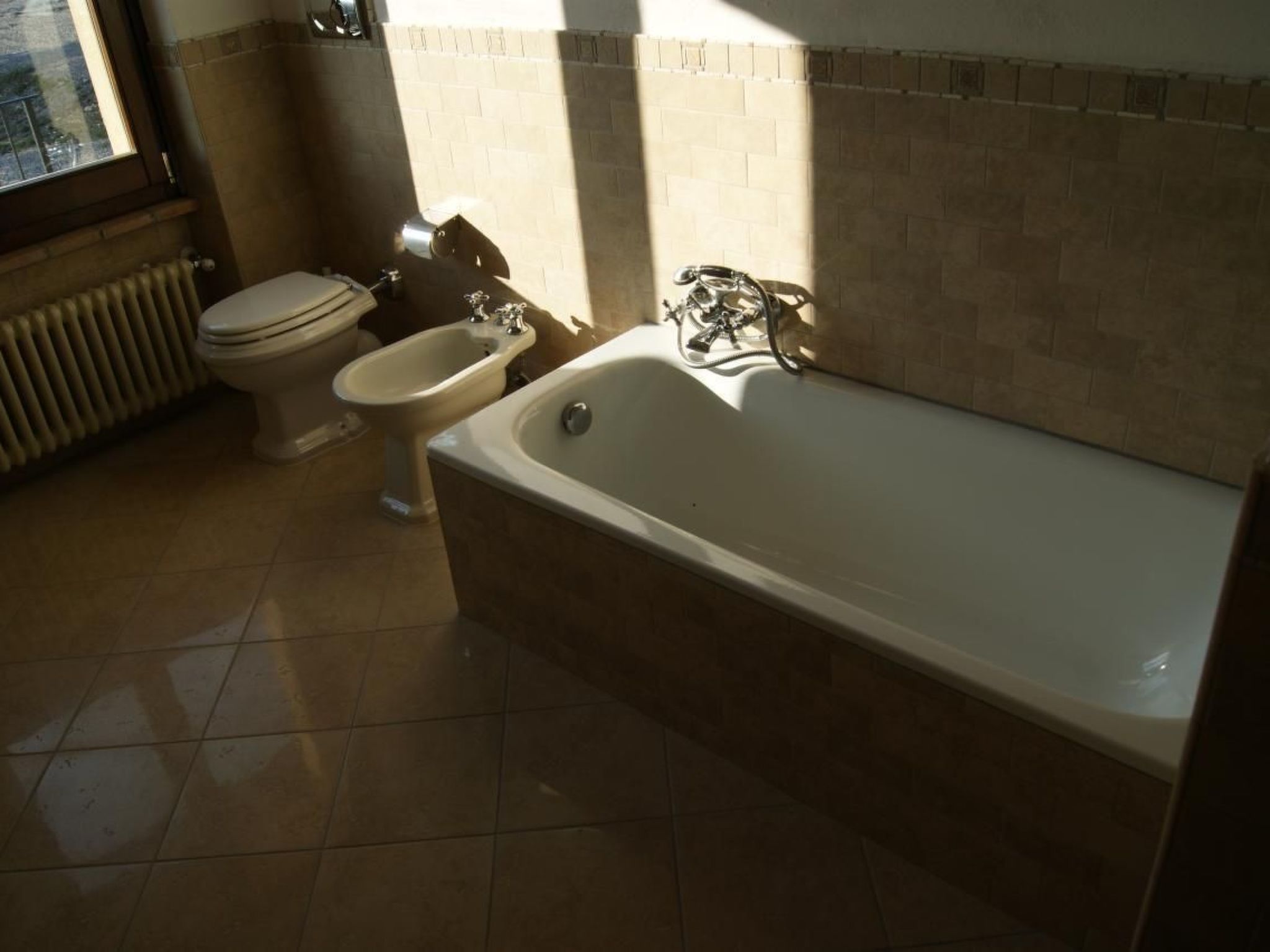 Private Naturstein-Villa in eigenem 2 ha Park mit Poolblick auf die Maremma - Image-tags.info
