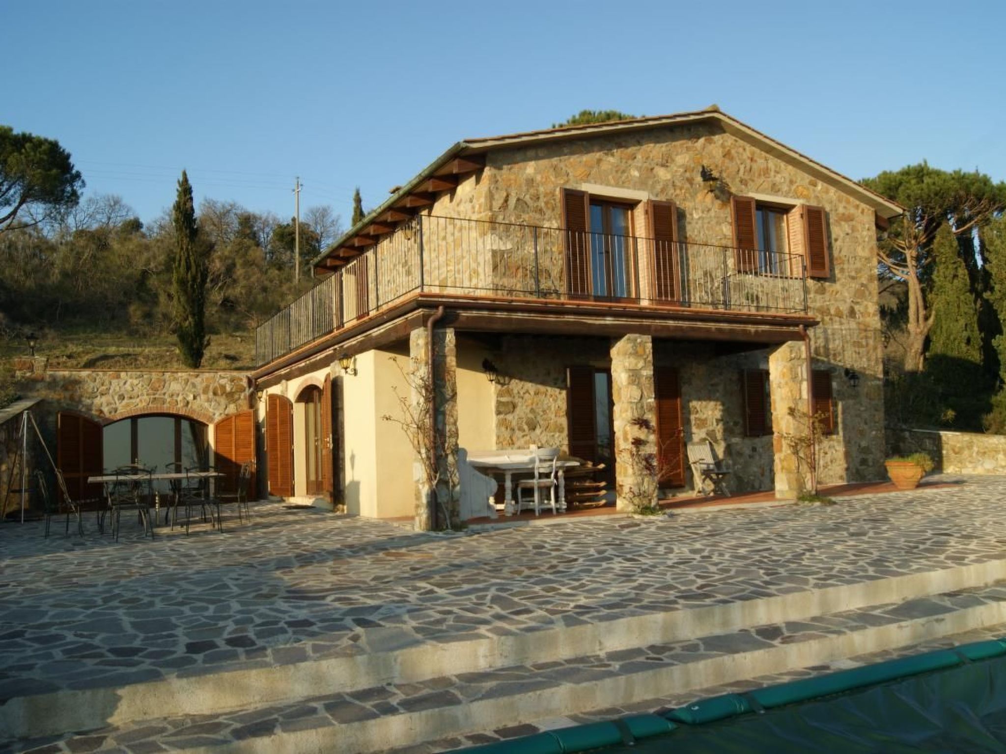 Private Naturstein-Villa in eigenem 2 ha Park mit Poolblick auf die Maremma - Image-tags.info