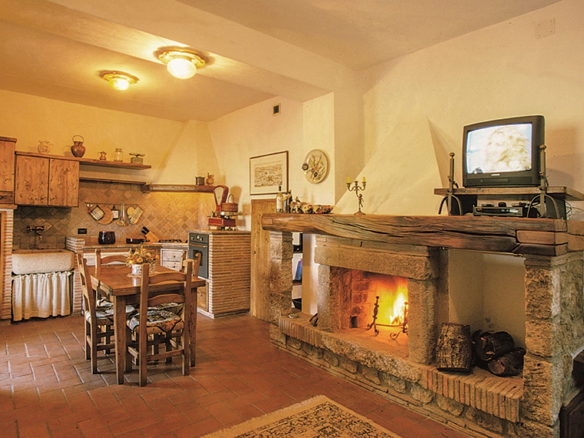 Kitchen / Dining Room