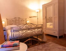 Authentiek Toscaans familiehuis met open haard en patio in Laterina - thumbnail 6