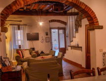 Authentiek Toscaans familiehuis met open haard en patio in Laterina - thumbnail 5