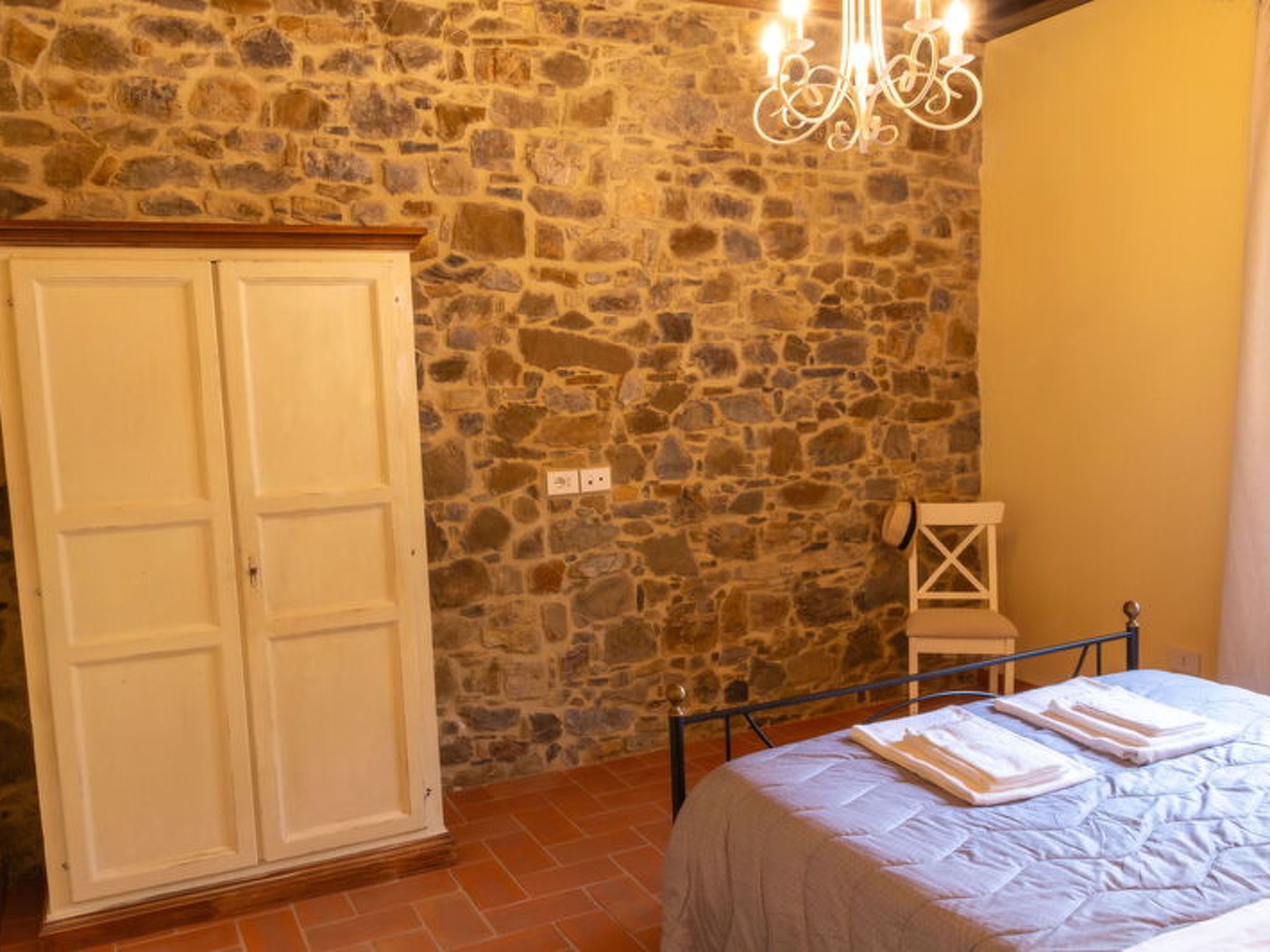 Marina's Lodge - Image-tags.info