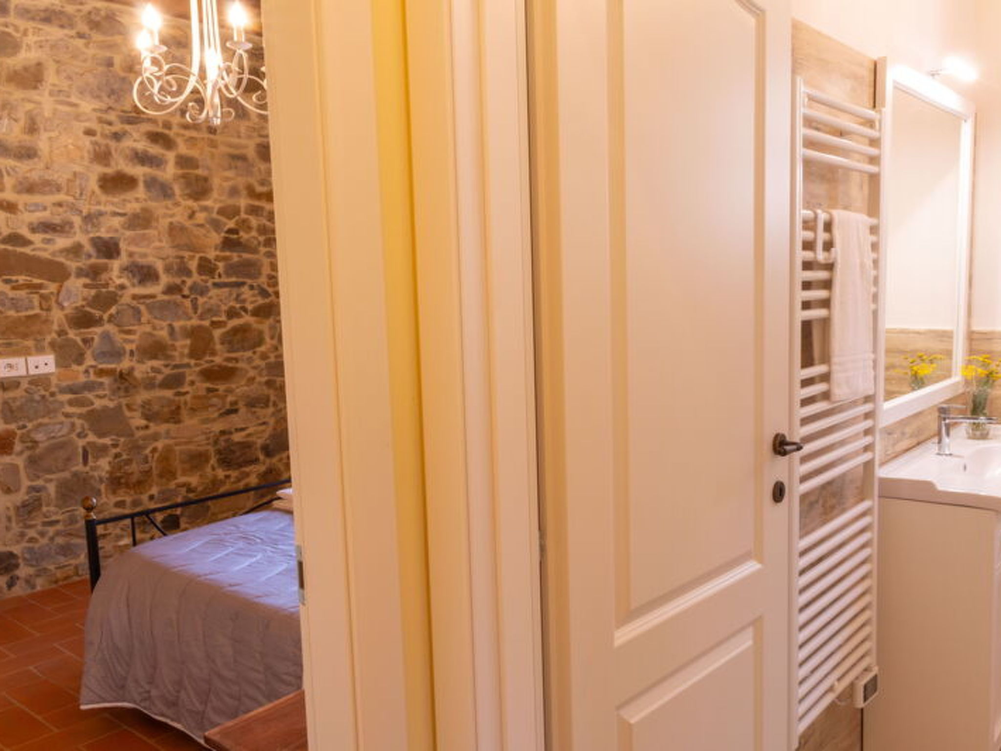 Marina's Lodge - Image-tags.info