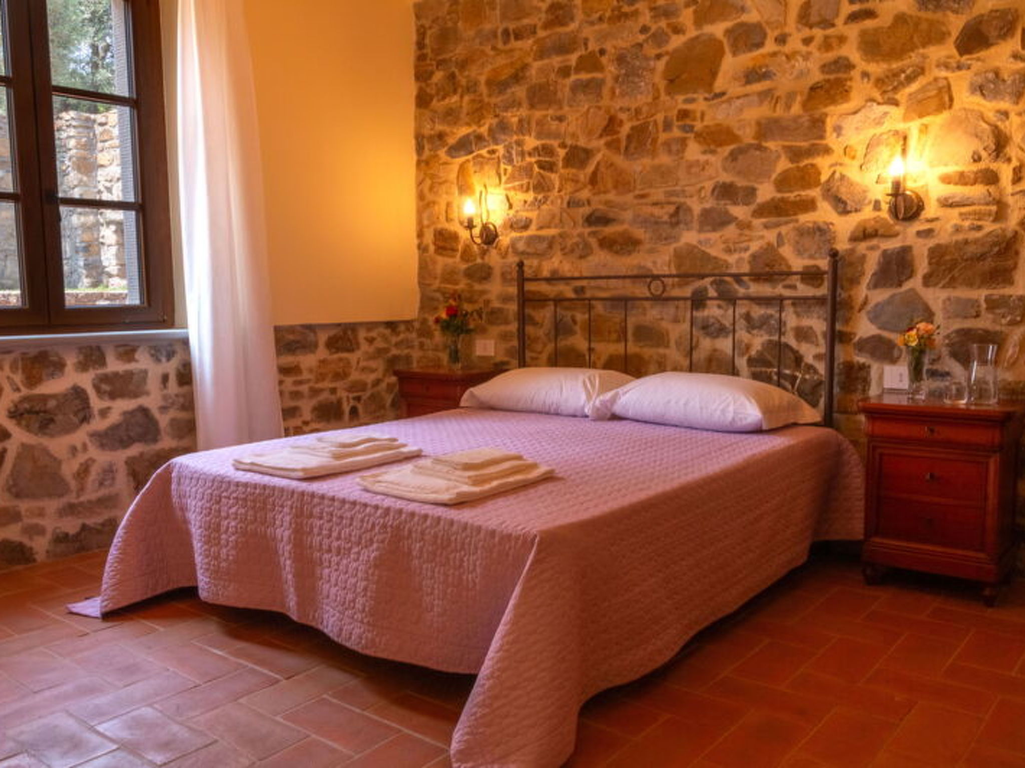 Marina's Lodge - Image-tags.info