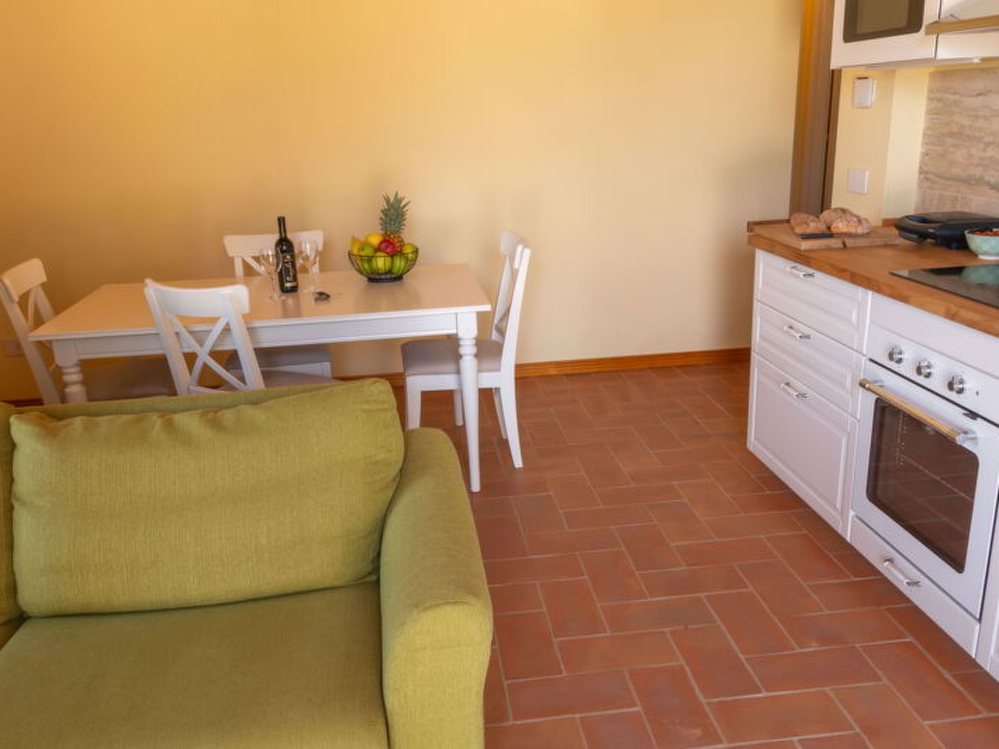 Marina's Lodge - Image-tags.info