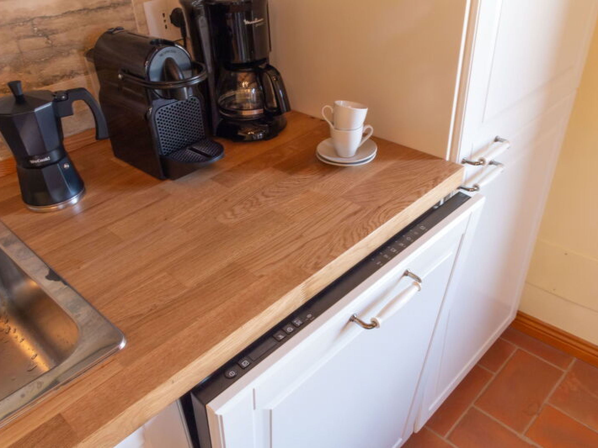 Marina's Lodge - Drinnen